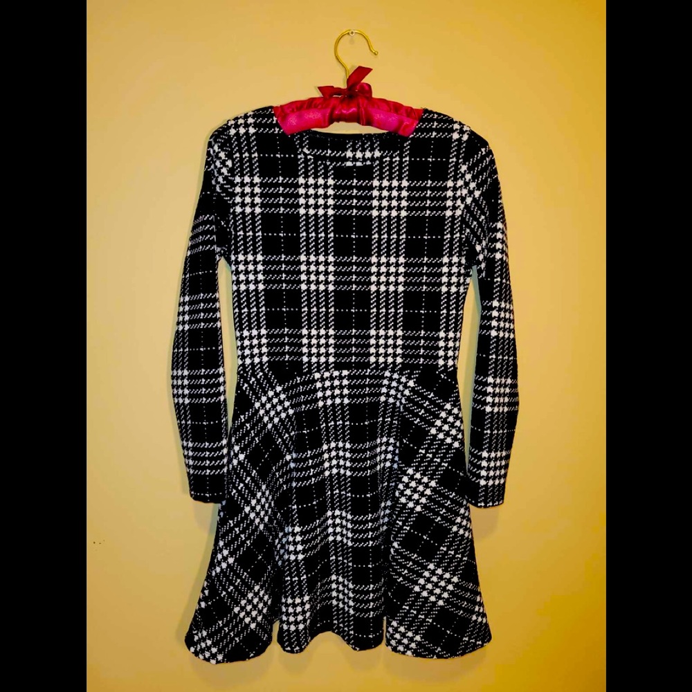 Children’s Place Girls Size14/16 Black&White Dress